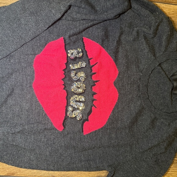 Marcus Lupfer Lips Sweater - Picture 3 of 4